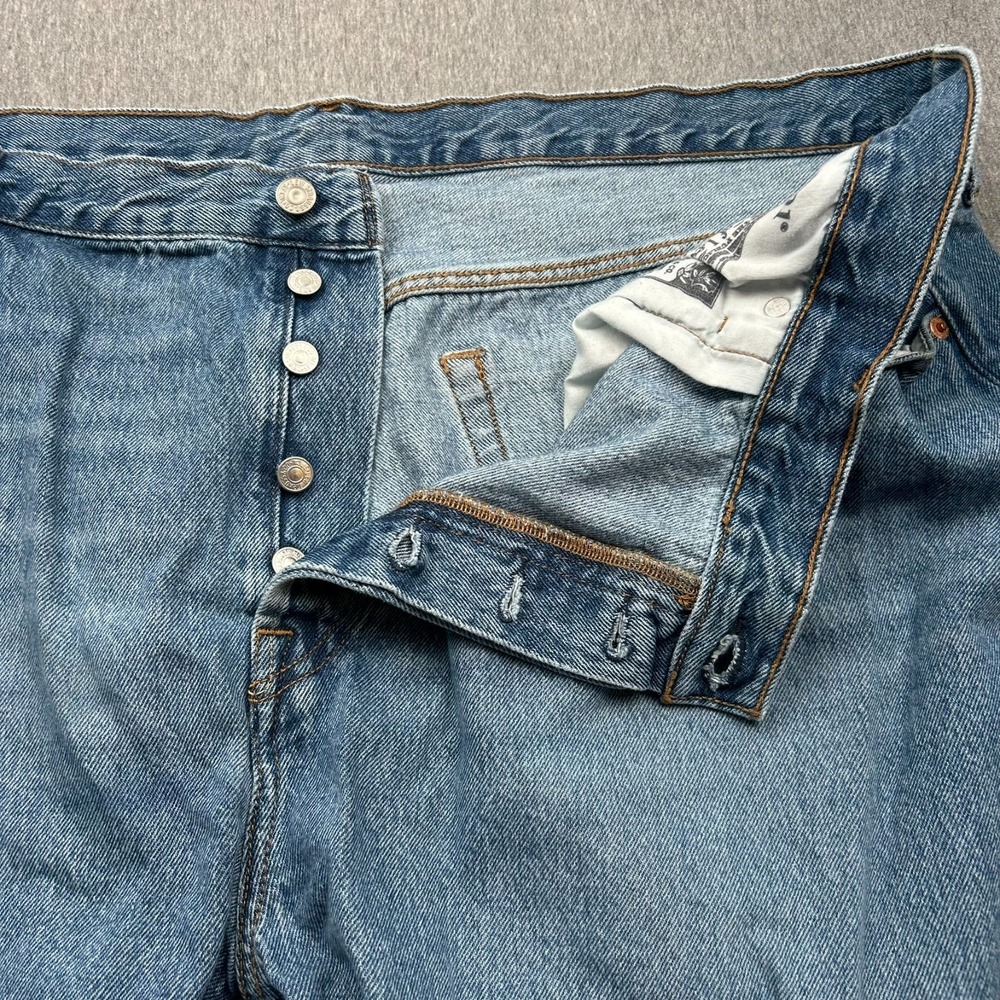Levi's 501XX Button Fly Jeans Womens 24W (44x26) Straight Leg Medium Wash - Picture 6 of 15
